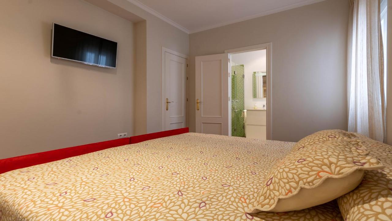 Apartamento Arenal - 3 Habitaciones Sevilla Bagian luar foto