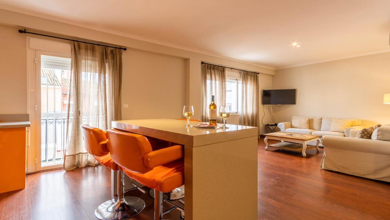 Apartamento Arenal - 3 Habitaciones Sevilla Bagian luar foto