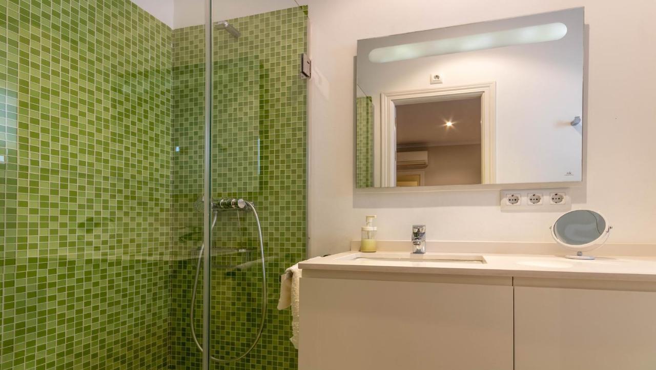 Apartamento Arenal - 3 Habitaciones Sevilla Bagian luar foto